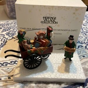 🎈BOGO🎈Heritage Village Collection, NIB